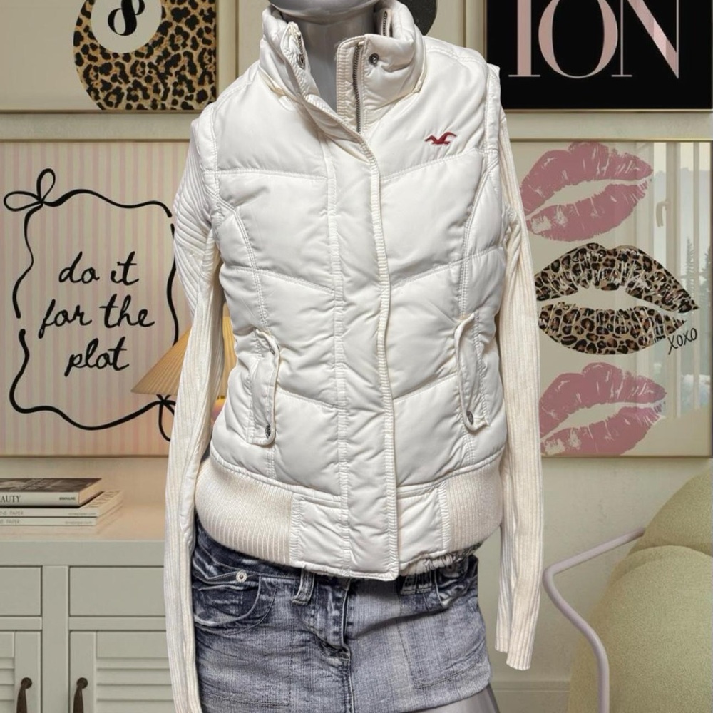 Hollister Vintage Y2K White Puffer Vest